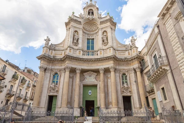 Barokní kostel - Basilica della Collegiata, Catania, Sicílie, Ita — Stock fotografie