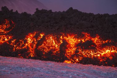 Sicilya Etna volkan Erüpsiyonu