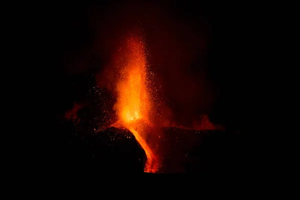 Kitörés a vulkán-Etna, Szicília — Stock Fotó