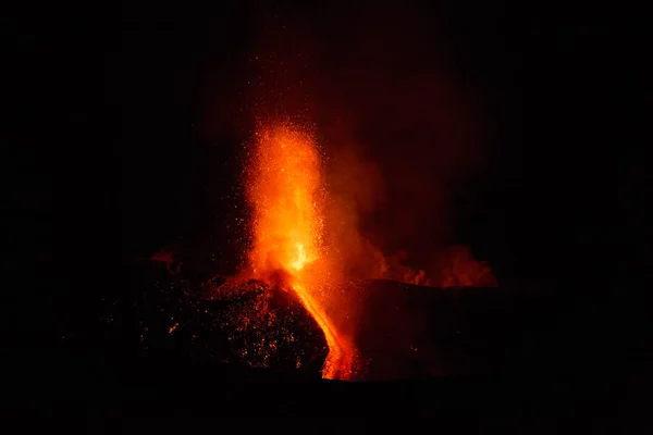 Kitörés a vulkán-Etna, Szicília — Stock Fotó