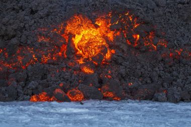 Sicilya Etna volkan Erüpsiyonu