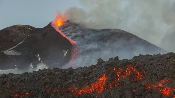 Eruption of Volcano Etna  in Sicily — Stock Photo, Image