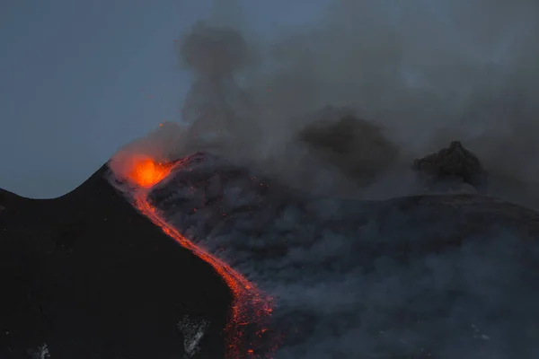 Sicilya Etna volkan Erüpsiyonu — Stok fotoğraf