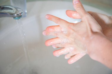 Corona virüsünün önlenmesi için sabuncuyla el yıkama, Coronavirus yaymayı durdurmak için hijyen..