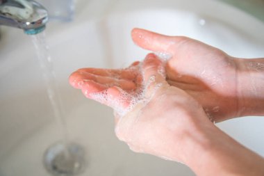 Corona virüsünün önlenmesi için sabuncuyla el yıkama, Coronavirus yaymayı durdurmak için hijyen..