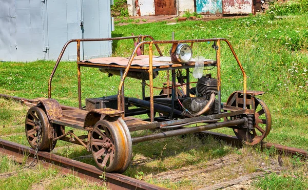 Carro ferroviario a ancho —  Fotos de Stock