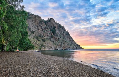 Deniz Baykal. Cliff Scriper erken yaz sabahı