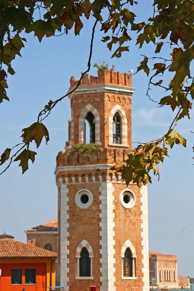 Antiguos edificios de arsenal en Venecia — Foto de Stock