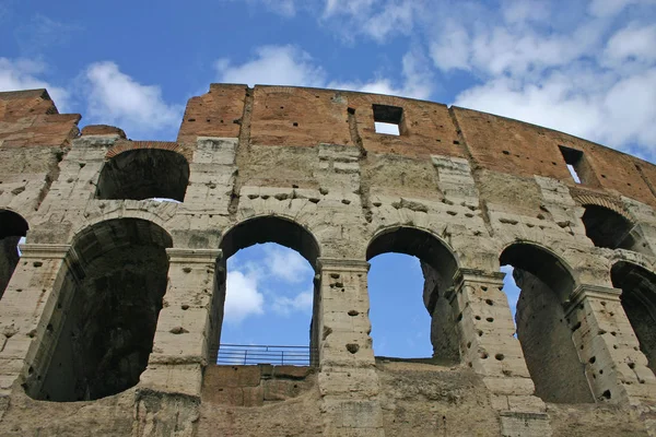Деталь Колізею в Римі — стокове фото