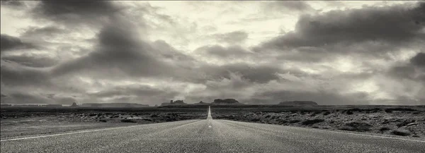 El camino a Monument Valley — Foto de Stock