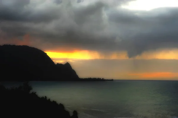 カウアイ島の美しい Napali 海岸 — ストック写真