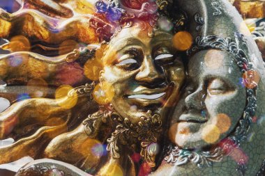 Dekoratif lüks Venedik güneş ve ay maskesi 