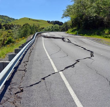 Massive Cracks in The Hunderlee Hills after Kaikoura Earthquake  clipart