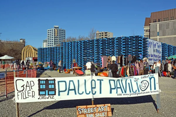 Pallet Pavilion Market in Post Earthquake Christchurch — Stock Photo, Image
