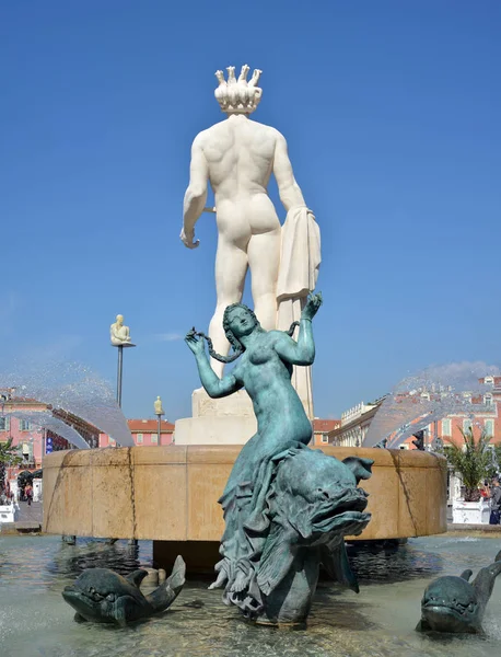 Fontanna z Sun, Place Massena, Nicea, Francja. — Zdjęcie stockowe
