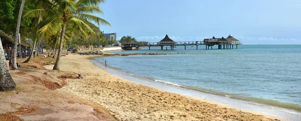 Strandpanorama von Noumea, Neukaledonien — Stockfoto
