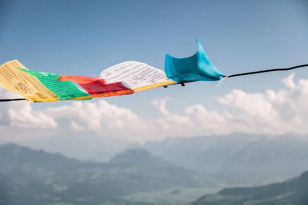 Tibetan flags in the summit of Untersberg mountain, Austria — Stock Photo, Image