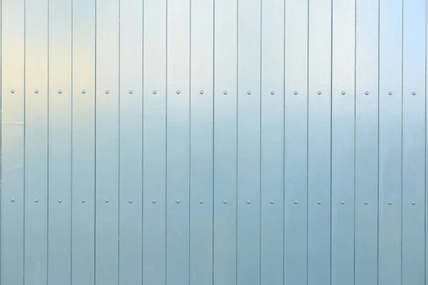 Fondo azul claro de madera. Tableros verticales vacíos con detalles. Vista de primer plano, espacio para texto, banner — Foto de Stock