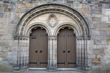 Kapı ve Giriş Holy Trinity Parish Kilisesi; St Andrews