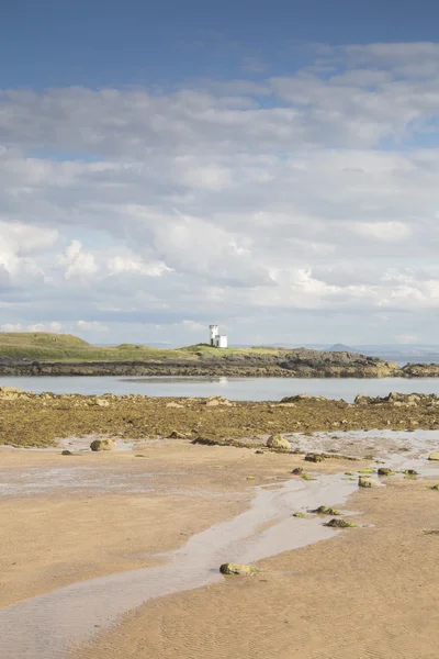 灯塔和海滩, elie, fife, scotland — 图库照片