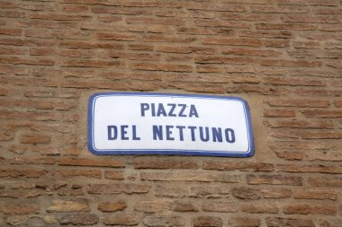 Piazza Nettuno Meydanı sokak işareti; Bologna