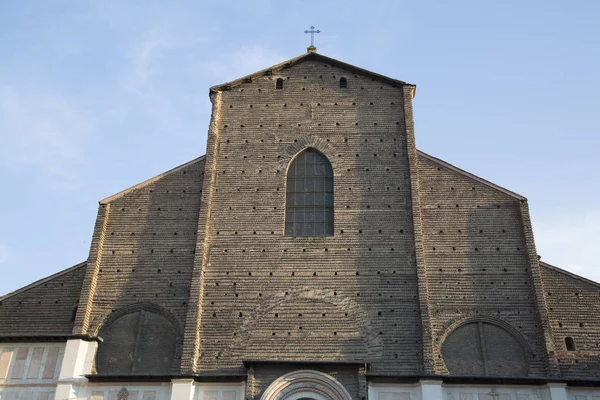 Domkyrka kyrka fasad, Piazza Maggiore - stora torget; Bologna — Stockfoto