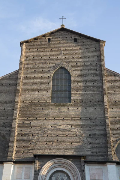 Domkyrka kyrka fasad, Piazza Maggiore - stora torget; Bologna — Stockfoto