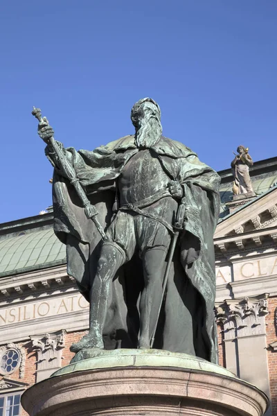 Gustavo Erici Statue; Riddarhuset - Riddarhustorget Palace; Stoc — Stockfoto