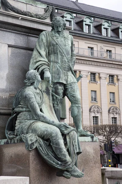 Gustav ii adolf, Statue von archeveque, stockholm — Stockfoto