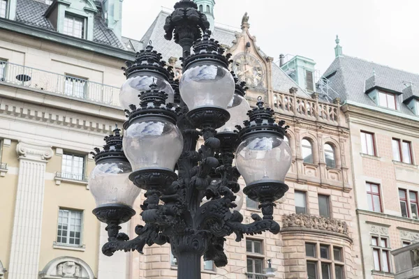 Opera Binası, Stockholm dışında elektrik direği — Stok fotoğraf