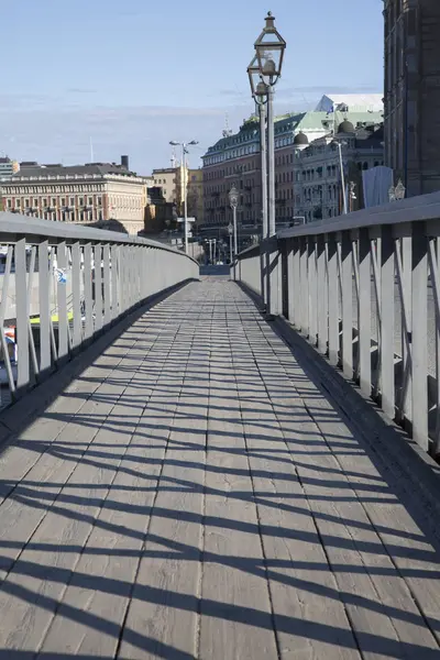 行人天桥桥在斯德哥尔摩 — 图库照片