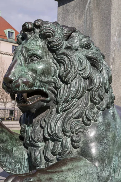 Rzeźba lwa w Sztokholmie — Zdjęcie stockowe
