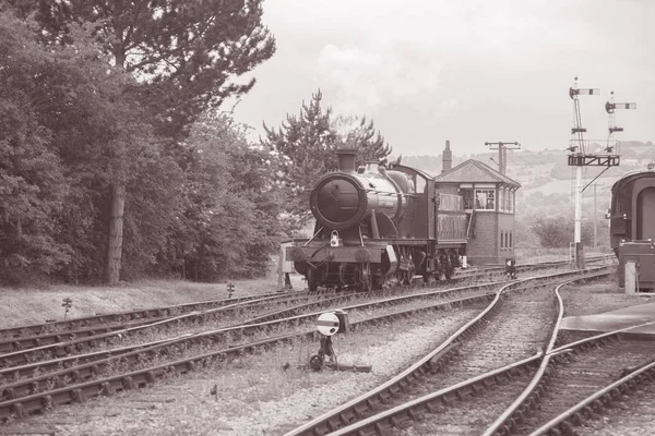 Stoomtrein op spoor — Stockfoto