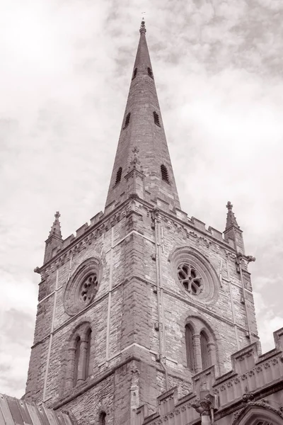 Torre de la Iglesia de la Santísima Trinidad; Stratford Upon Avon — Foto de Stock