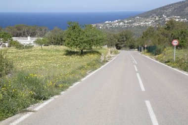 Açık yol Hort Beach yakınındaki; Ibiza