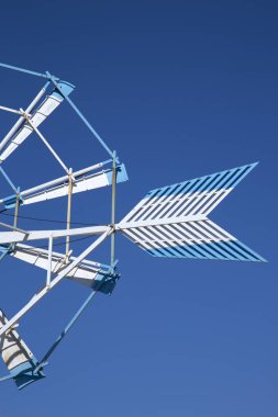 Mavi ve beyaz yel değirmeni, Ibiza