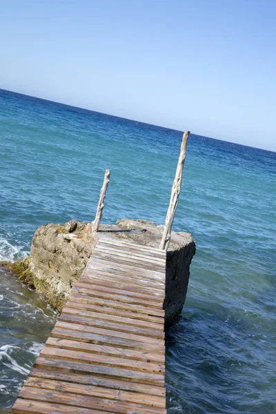 Pier at Hort Cove and Beach, Ibiza — Stock Photo, Image