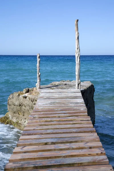 Pier at Hort Cove and Beach; Ibiza — Stock Photo, Image