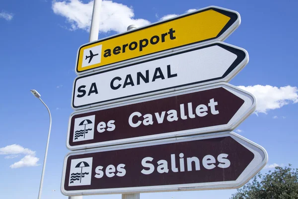 Cavallet and Salines Beaches Direction Sign, Ibiza — Stock Photo, Image