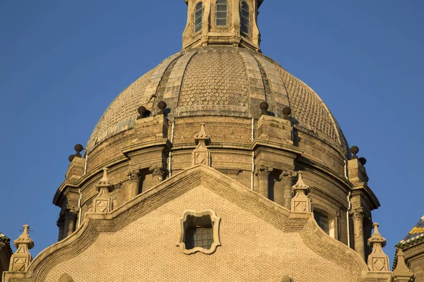 Pilar Basilica katedralen kyrka; Saragossa — Stockfoto