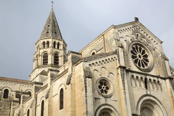 Sint Paul kerk, Nimes, Frankrijk — Stockfoto