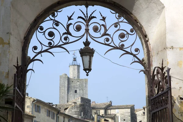 Uzes Village, Provence; Франция — стоковое фото