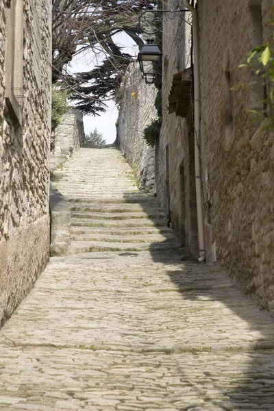 Hill in Bonnieux Village, Provence — Stock Photo, Image
