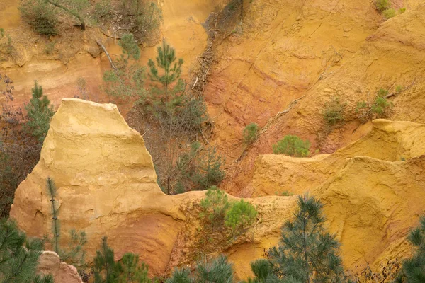 Złoża ochry w Roussillon Village, Luberon — Zdjęcie stockowe