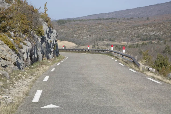 Open Road near Gorges de la Nesque Canyon, Provence, France — Stock Photo, Image