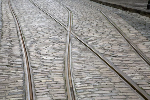 Tram Tracks em Cobble Stone Street — Fotografia de Stock