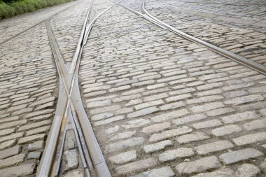 Arnavut kaldırımı Stone Caddesi'ndeki tramvay parça