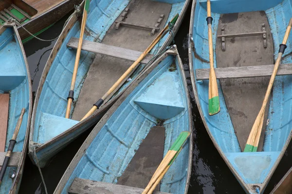 Rowing Boats for Hire, Оксфорд — стоковое фото