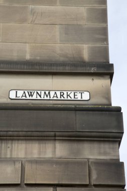 Lawnmarket - Royal Mile sokak işareti; Edinburgh