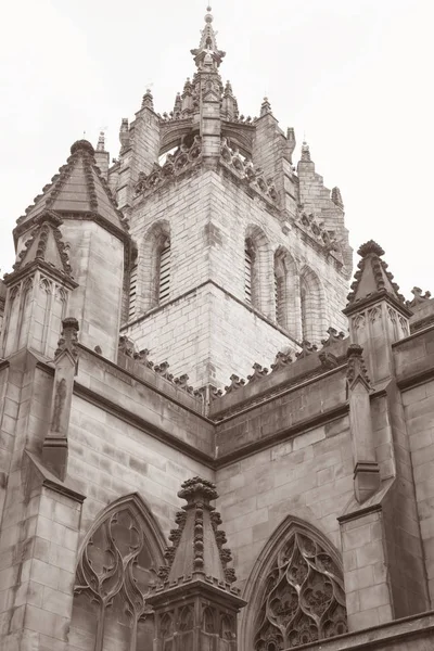 Cathédrale St Giles façade de l'église, Royal Mile ; marché aux pelouses ; Xobu — Photo